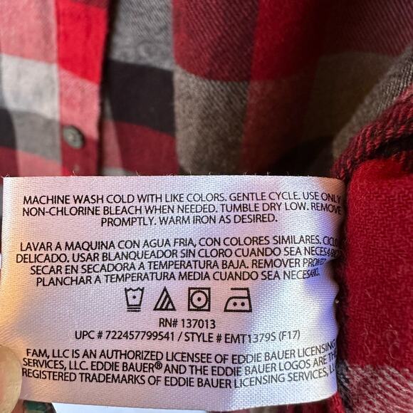 Eddie Bauer Red Plaid Button Up Flannel Shirt Women XL Western Cabincore Outdoor - Picture 12 of 12